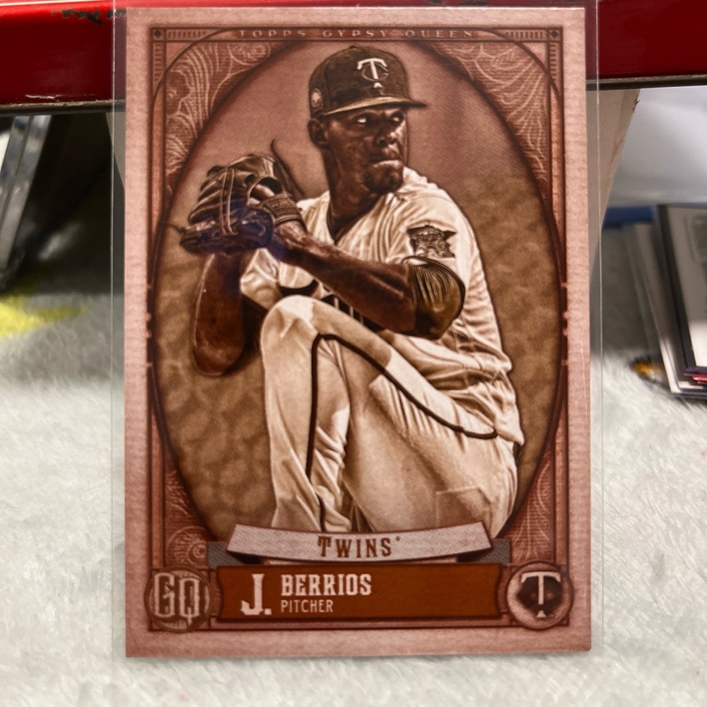 Card lot with graded, parallels, and numbered